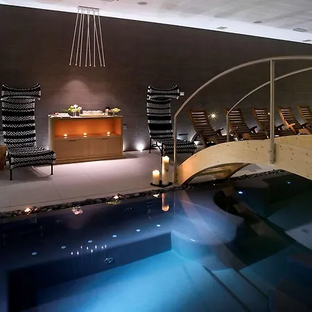 Select And Hotel